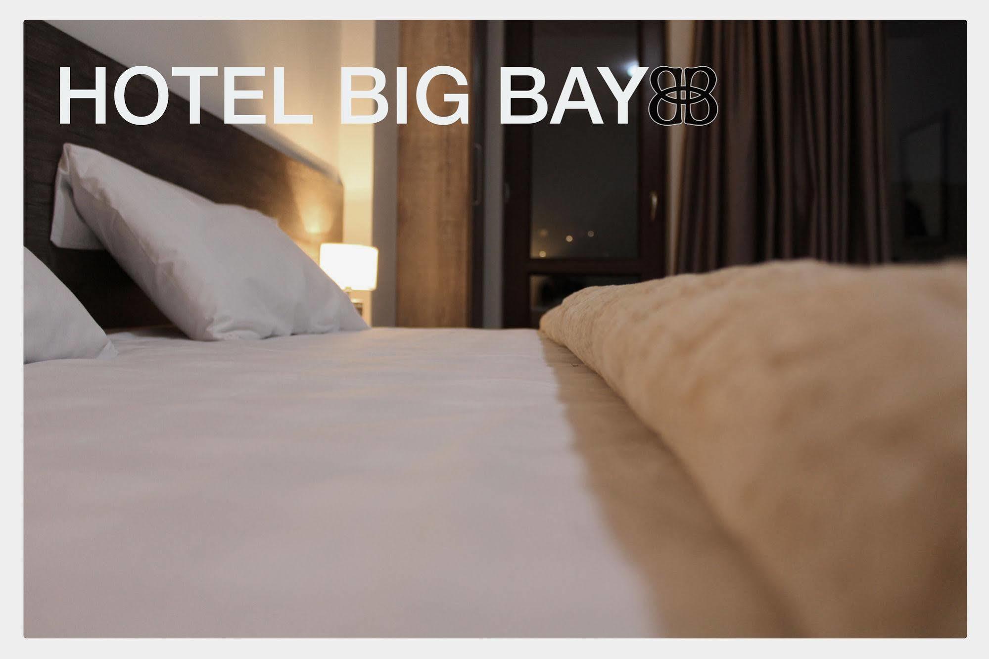 Big Bay Hotel ティビリシ エクステリア 写真