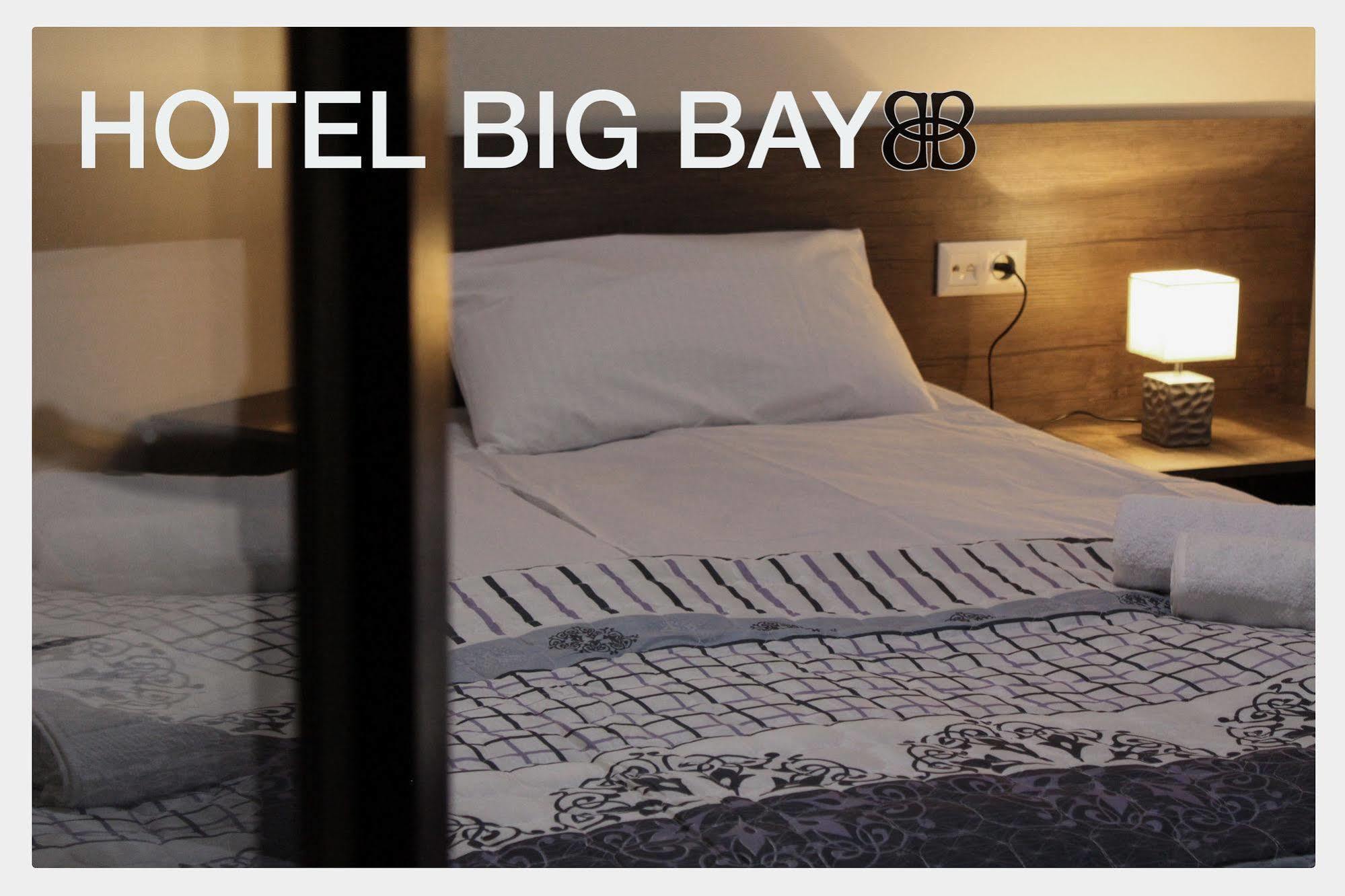 Big Bay Hotel ティビリシ エクステリア 写真